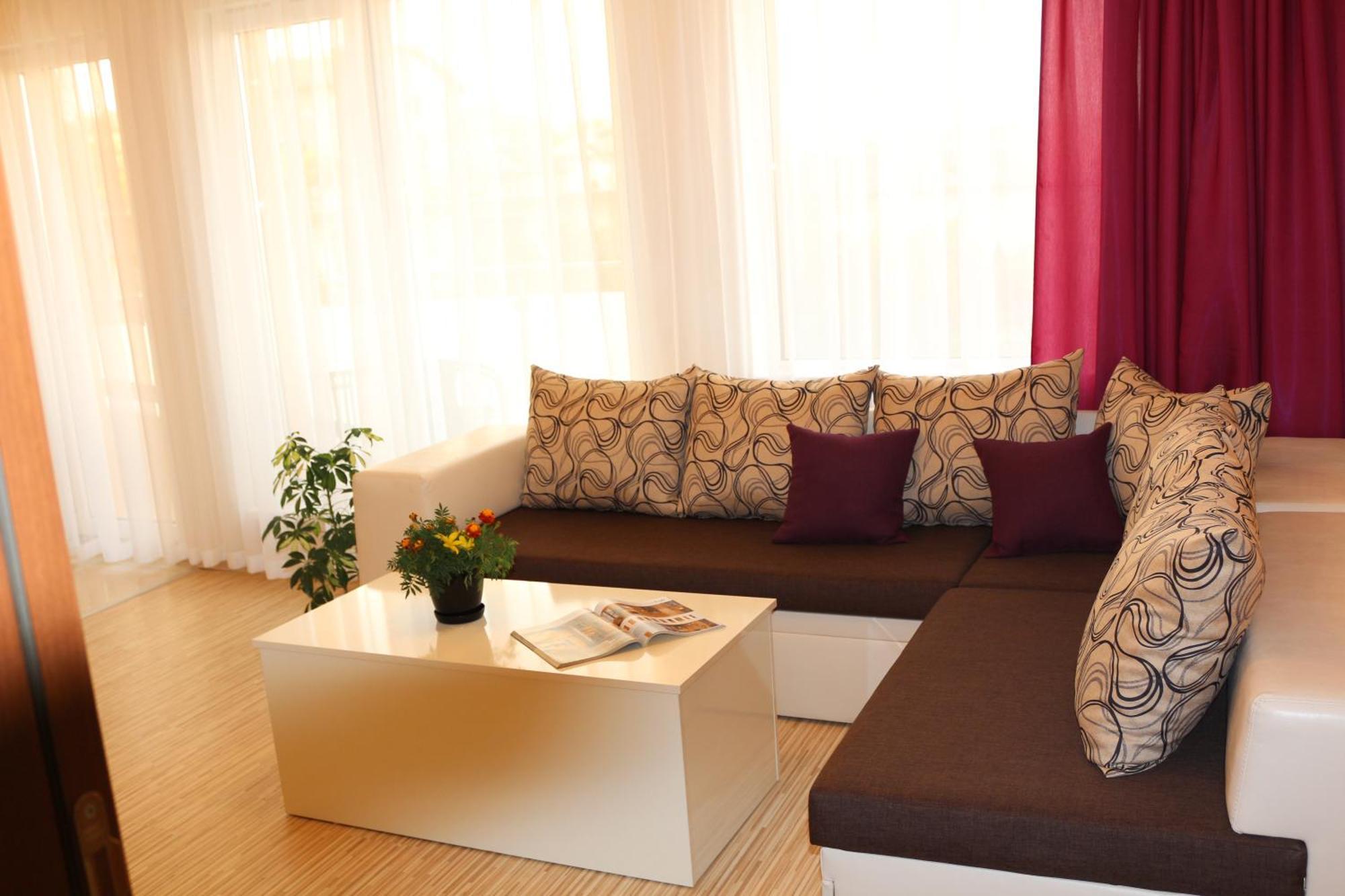Vello Apartments Byala  Bagian luar foto